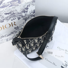 Load image into Gallery viewer, DR241 DrTravel Nomad Pouch / SizeS/M
