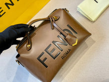 Load image into Gallery viewer, FF149 By The Way Medium / 10.6x5.9x5.1inch
