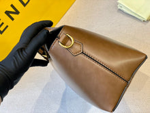 Load image into Gallery viewer, FF149 By The Way Medium / 10.6x5.9x5.1inch
