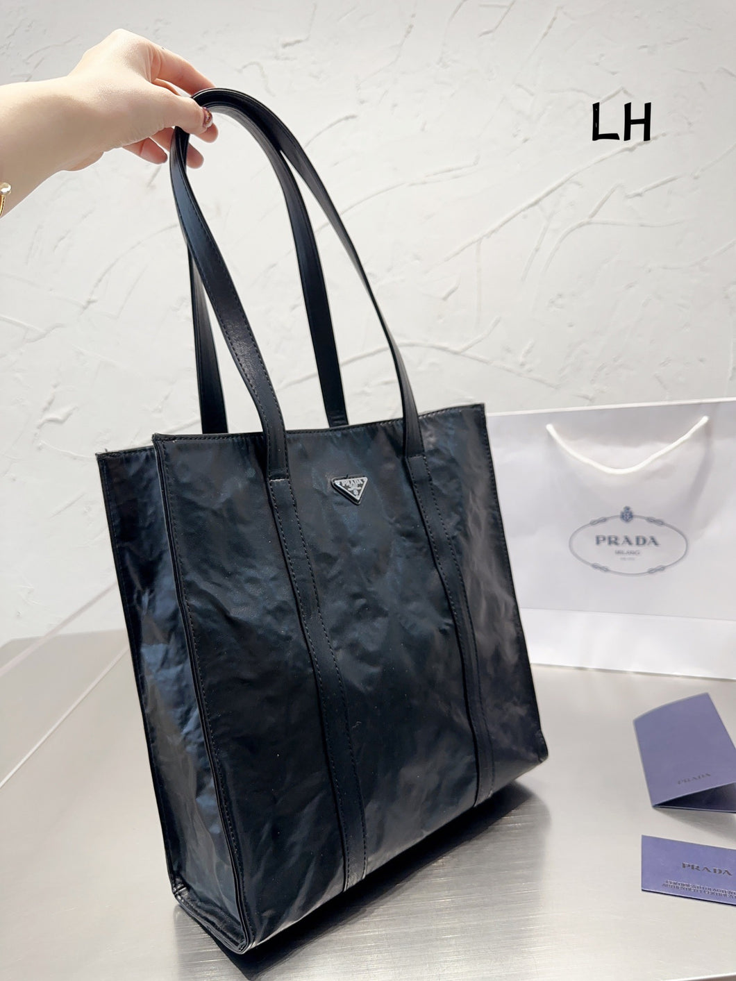 PD213  Small Antique Nappa Leather Tote / 13x11.8x3.3inch