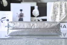 Load image into Gallery viewer, CC617 CC 22 Handbag NEW / HIGHEST QUALITY VERSION / Small/Medium/Large
