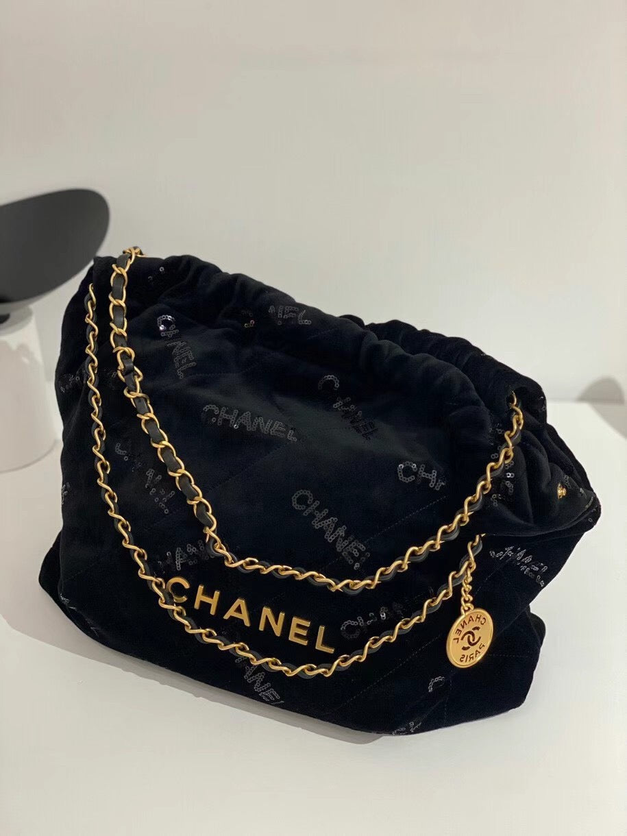 CC618 CC 22 Handbag NEW / HIGHEST QUALITY VERSION / Small/Medium Size