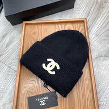 Load image into Gallery viewer, JW684 CC Wool Cap
