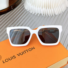 Load image into Gallery viewer, JW578 LB Sunglasses / 54x19x145mm
