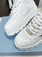 Load image into Gallery viewer, SE934 DR Sneakers / Size5-9
