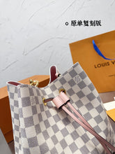 Load image into Gallery viewer, LB771 NéoNoé MM / 10.2 x 10.2 x 6.9 inches
