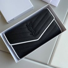 Load image into Gallery viewer, YSK177 Wallet in Grain De Poudre Embossed Leather
