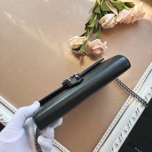 Load image into Gallery viewer, GC413 Wallet on the Chain / 7.9x5.3x1.6inch
