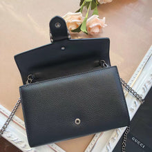 Load image into Gallery viewer, GC413 Wallet on the Chain / 7.9x5.3x1.6inch
