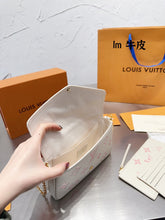 Load image into Gallery viewer, LB773 Félicie Pochette / 8.3 x 4.7 x 1.2 inches
