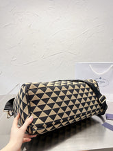 Load image into Gallery viewer, PD174 Symbole embroidered jacquard fabric travel bag / 17.7x9.1x9.6inch
