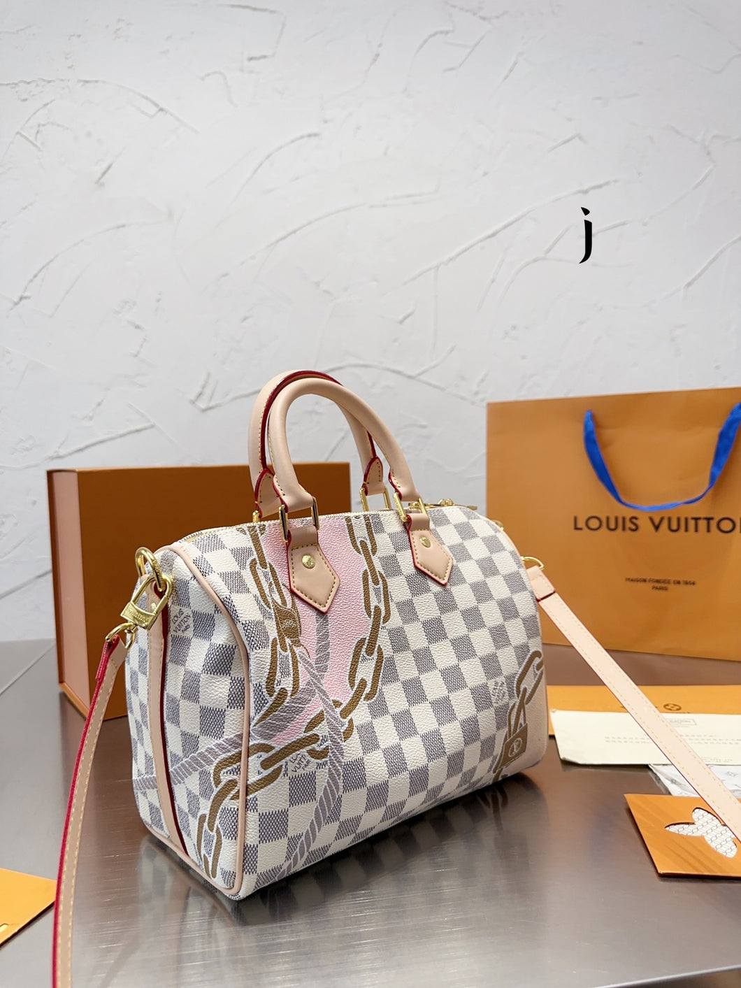 LB775 Speedy Bandoulière 25 / 9.8 x 7.5 x 5.9 inches