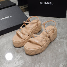 Load image into Gallery viewer, SE1022 CC Sandals / Size5-10
