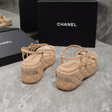 Load image into Gallery viewer, SE1022 CC Sandals / Size5-10
