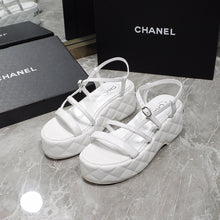 Load image into Gallery viewer, SE1023 CC Sandals / Size5-10

