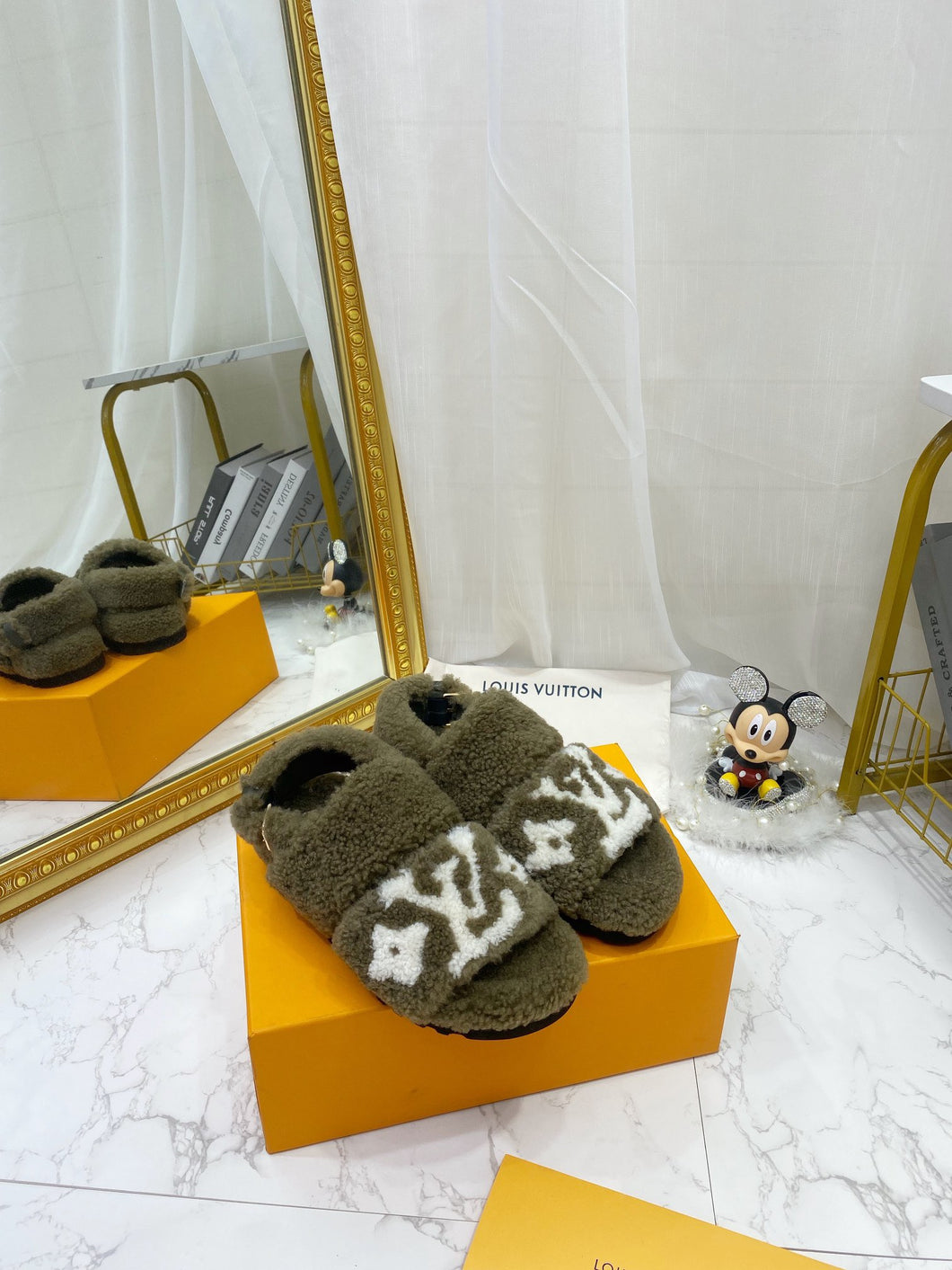 SE939 Paseo Flat Comfort Sandal / Size5-11