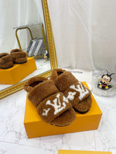 Load image into Gallery viewer, SE939 Paseo Flat Comfort Sandal / Size5-11
