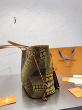 Load image into Gallery viewer, LB736 Neverfull / 12.2 x 11 x 5.5 inches
