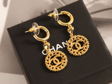 Load image into Gallery viewer, JW687 CC Earrings

