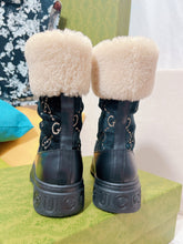 Load image into Gallery viewer, SE944 Women&#39;s GG Shearling Boot / Size5-10
