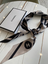 Load image into Gallery viewer, CLTH259 CC Slim Bandeau 46.8 × 2.3 in/120 × 6 cm
