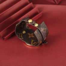 Load image into Gallery viewer, JW692 LB Bracelet
