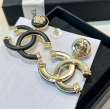 Load image into Gallery viewer, JW620 CC Earrings
