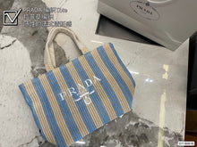 Load image into Gallery viewer, PD171 Small Raffia Tote Bag / 9.4x3.1x9.4inch
