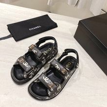 Load image into Gallery viewer, SE1026 CC Sandals / Size5-10
