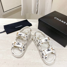 Load image into Gallery viewer, SE1027 CC Sandals / Size5-10
