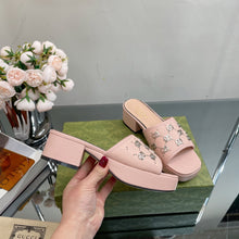 Load image into Gallery viewer, SE1029 GG Slide Sandal / Size5-11
