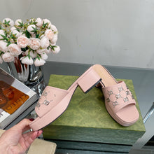 Load image into Gallery viewer, SE1029 GG Slide Sandal / Size5-11

