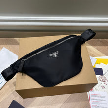 Load image into Gallery viewer, PD190 Belt Bag / 7.9x5.1inch
