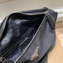 Load image into Gallery viewer, PD190 Belt Bag / 7.9x5.1inch
