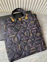 Load image into Gallery viewer, CC550 Shoulder Bag / 15x16.1inch
