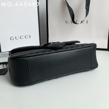 Load image into Gallery viewer, GC428 GC Marmont Matelassé Bag
