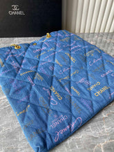 Load image into Gallery viewer, CC550 Shoulder Bag / 15x16.1inch
