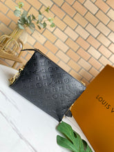 Load image into Gallery viewer, LB645 Coussin PM / 10.2 x 7.9 x 4.7 inches
