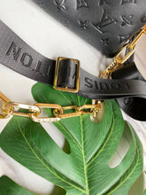 Load image into Gallery viewer, LB645 Coussin PM / 10.2 x 7.9 x 4.7 inches
