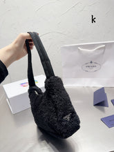 Load image into Gallery viewer, PD180 Shearling mini-bag / 9x7.1x2.4inch
