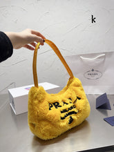 Load image into Gallery viewer, PD180 Shearling mini-bag / 9x7.1x2.4inch
