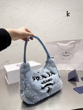 Load image into Gallery viewer, PD180 Shearling mini-bag / 9x7.1x2.4inch
