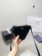 Load image into Gallery viewer, PD184 Embellished Satin and Leather mini-pouch / 5.9x3.9inch
