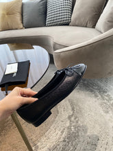 Load image into Gallery viewer, SE943 Ballerinas / Size4-11
