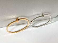 Load image into Gallery viewer, JW579 T1 Bracelet
