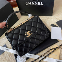 Load image into Gallery viewer, CC641 Flap Bag with Top Handle / 6.6 × 9.8 × 4.7 in
