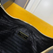 Load image into Gallery viewer, PD172 Re-Edition 2005 Saffiano Leather Bag
