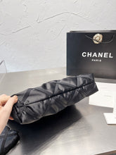 Load image into Gallery viewer, CC642 Shopping Bag / 13.7x8.3inch
