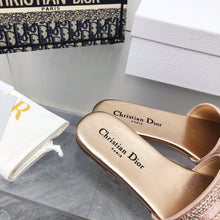 Load image into Gallery viewer, SE848 DR Dway Slippers / Size5-11

