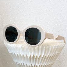 Load image into Gallery viewer, JW667 Women&#39;s Round Sunglasses
